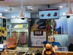 -爱革·洗衣改衣·洗鞋修鞋·洗包修包·奢侈品护理(宝地广场店)