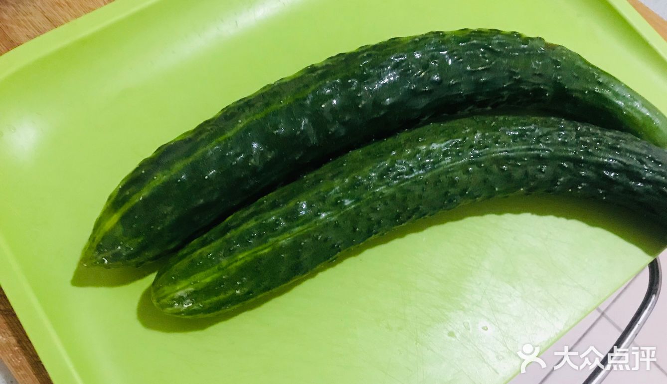 手残党也可以自己做早餐系列之凉拌黄瓜