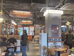 -WOW LUCKY创意韩料(龙阳广场店)