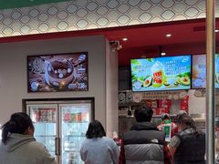 -DQ·蛋糕·冰淇淋(大宁国际商业广场店)