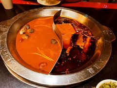 -大龙辣火锅·龙虾·烧烤(湖滨新天地店)
