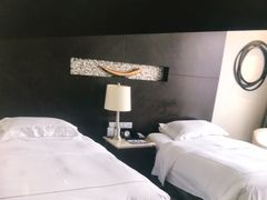 -青岛海尔洲际酒店