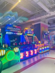 -利奥梦幻主题乐园(爱琴海购物公园店)