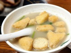 -老天桥酱肉烧饼夹肘子(天桥店)