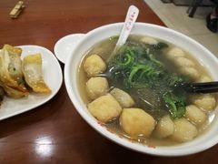 -小姜锅贴(凤凰街店)