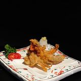 这家宝藏烧鳥威士忌吧居然还有驻唱