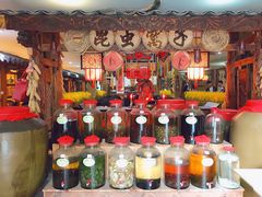 -昆虫窝子·特色云南菜(拓东路总店)