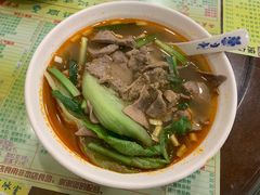 牛三星-顺记冰室(宝华路店)
