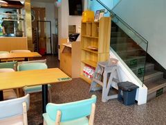 用餐区-老乡鸡(颖上路店)