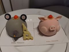 -Fridi Patisserie Cafe