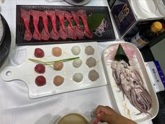 -红鼎豆捞·非遗鲍皇汤火锅(宝丰路店)