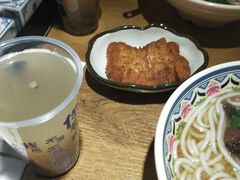 -鑫花溪牛肉米粉(人民广场店)