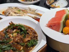 -鲁菜根·泰安菜(万达店)