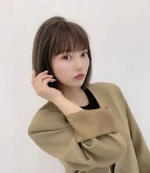 -变画·发型STUDIO