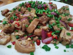酸辣猪蹄-刘土鸡家常菜