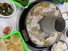 -阿妈土锅鸡