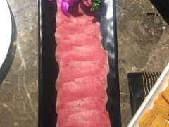 涮牛舌-三人行骨头王火锅(长寿店)