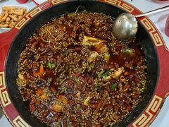 -烧哥美蛙肥肠鱼火锅·十五年社区店
