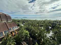 -三亚湾海居铂尔曼度假酒店