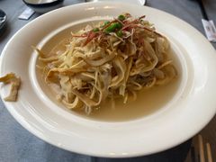 -吴越荣记苏州菜·松鼠桂鱼100%活鱼现做(斜塘老街店)