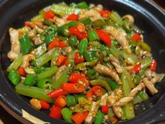 -泥糊破店小酒馆·团建聚餐(南京西路店)