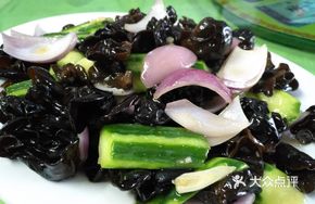 Loofah and Wood Ear Mushroom Stir-fry
