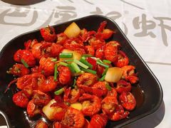 -巴厘龙虾·榜首油焖大虾(音乐学院·沿江酒馆店)