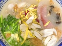 -香麒园·过桥米线·南湖雅宴