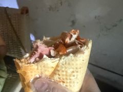 -Bánh Mì Huynh Hoa
