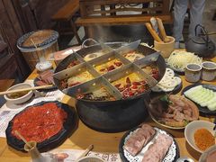 -白乐天毛肚火锅馆(南滨路店)