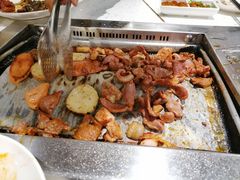 -爱客得牛排海鲜烤肉·火锅自助(春熙路黑金好店)