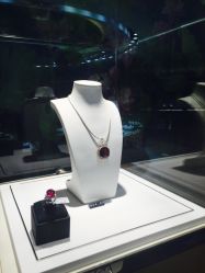 北京七彩云南翡翠珠宝旗舰店（月坛店）-北京七彩云南翡翠珠宝旗舰店(月坛店)
