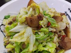 -湖南人家湘菜馆(镇江路店)