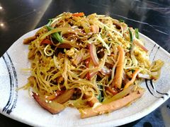 星洲炒粉-龙凤点心饼家·39年老字号(松岗店)