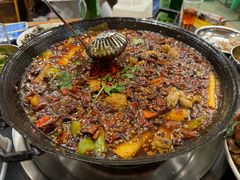 -鸿顺老铁锅美蛙鱼府(解放碑店)