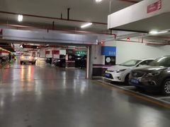 -华联力宝购物停车场(华联力宝购物中心店)
