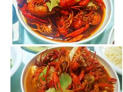 -茸梅路右拐龙虾-农家菜(松江店)
