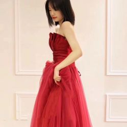 -LOVINA洛维娜婚纱礼服