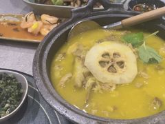 -半山腰·云南菜(侨福芳草地店)