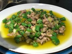 -万重锦·人文川菜馆(骡马市店)