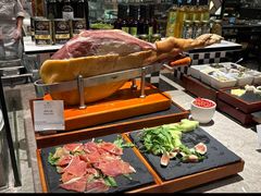 -前海华侨城JW万豪酒店·都会尚膳自助餐厅·熟成牛排海鲜酒水畅飨