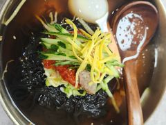 -服务大楼冷面(延大店)