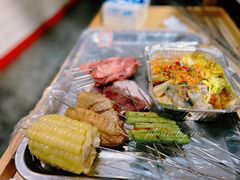 -喜悦小串丹东小黄牛海鲜烧烤大排档(民主广场店)