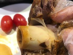 -运气牛自助酱大骨火锅(南京东路店)