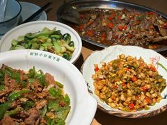 -湘当有饭剁椒鱼头(昆山招商花园城店)