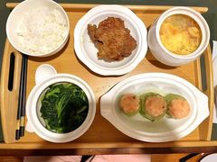 -葱妈母婴医护月嫂中心(浦东店)