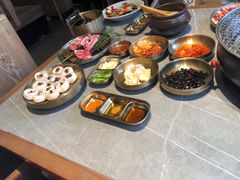 -草家酱蟹炭火烤肉店(珲春南路一店)