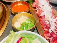 -韩白山·朝鲜族烤牛肉·酱蟹(长宁龙之梦店)