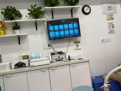 -世龙世家灰指甲·甲沟炎·跖疣护理·修脚(东江湾路店)