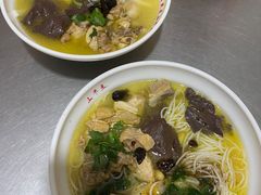 -文山荷鲜居(翠湖店)